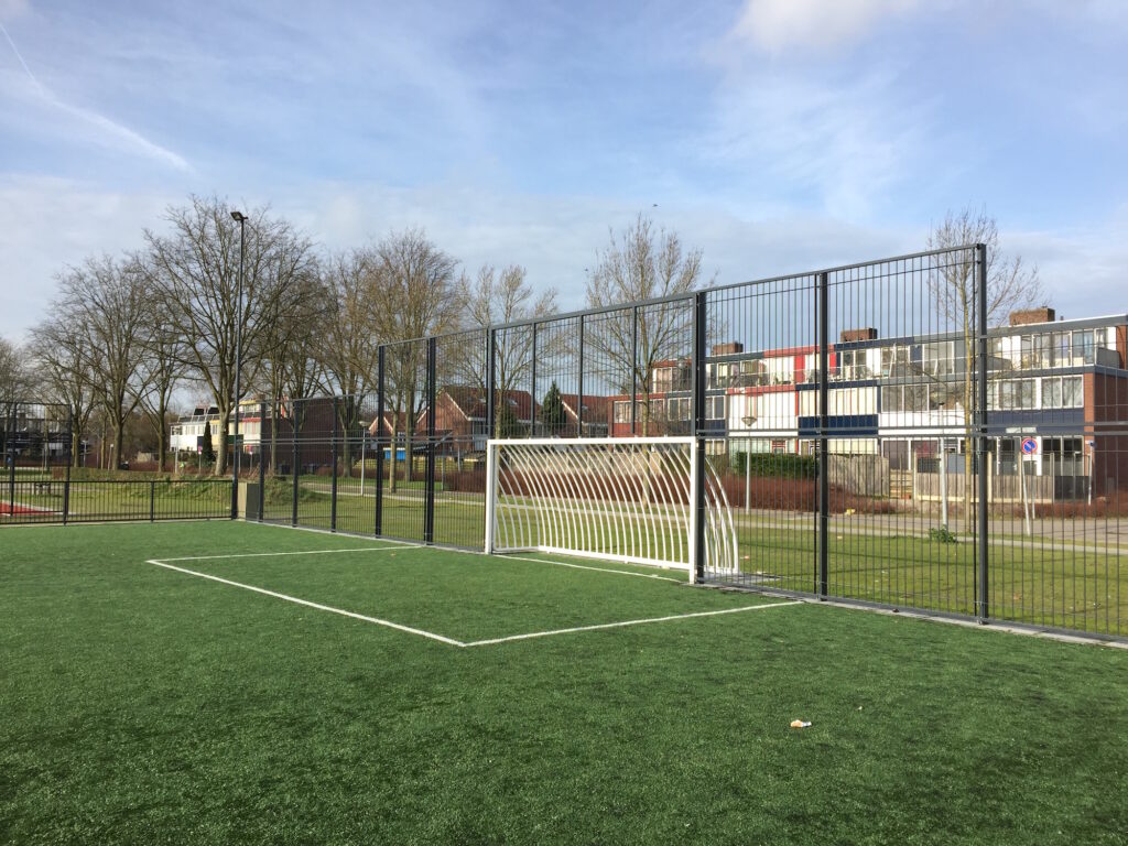 Combinatiedoel, combinatiedoelen, combi doel, combi doelen, basketbal, Voetbaldoel, voetbalgoal, goal, voetbaldoelen, voetbalgoals, professioneel voetbaldoel, voetbaldoel voor schoolplein, voetbaldoel voor speelveld